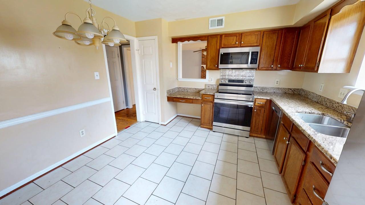 4025 Bakerfield Rd photo