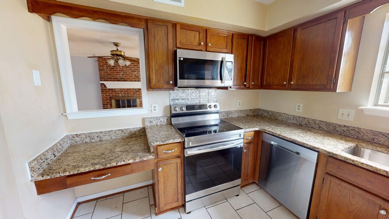 4025 Bakerfield Rd photo