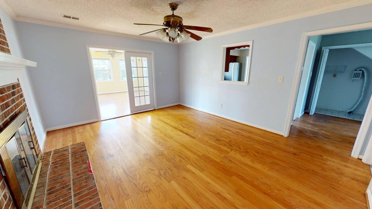 4025 Bakerfield Rd photo