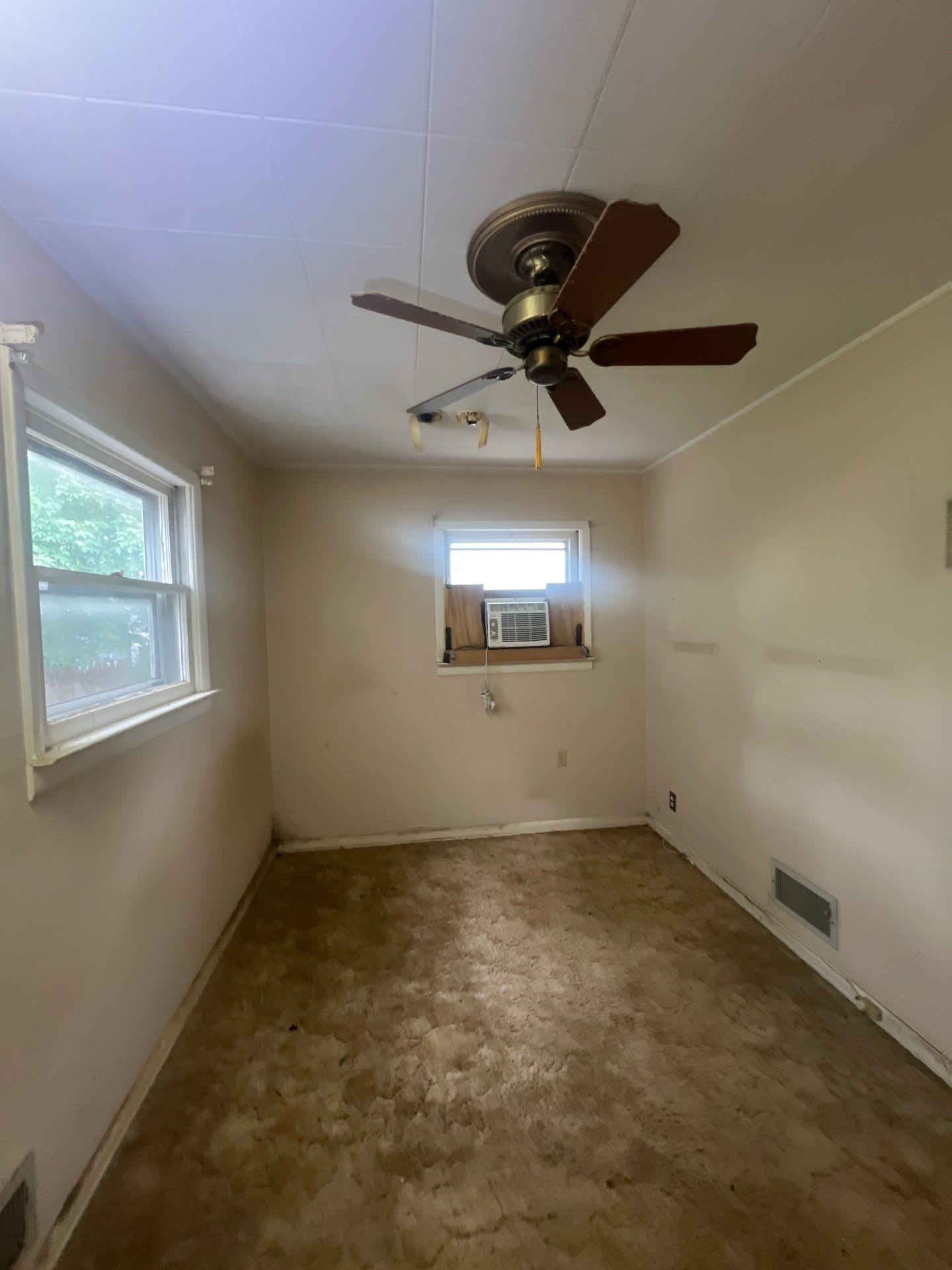 18 Shelly Ct photo