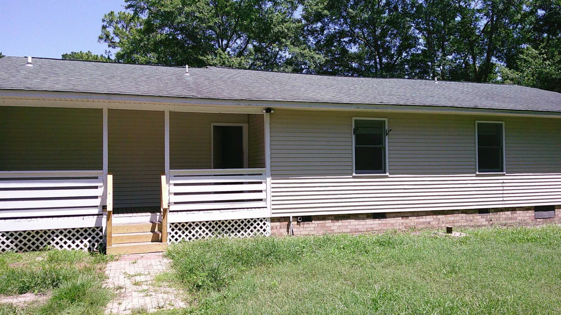 222 Fiddie St photo