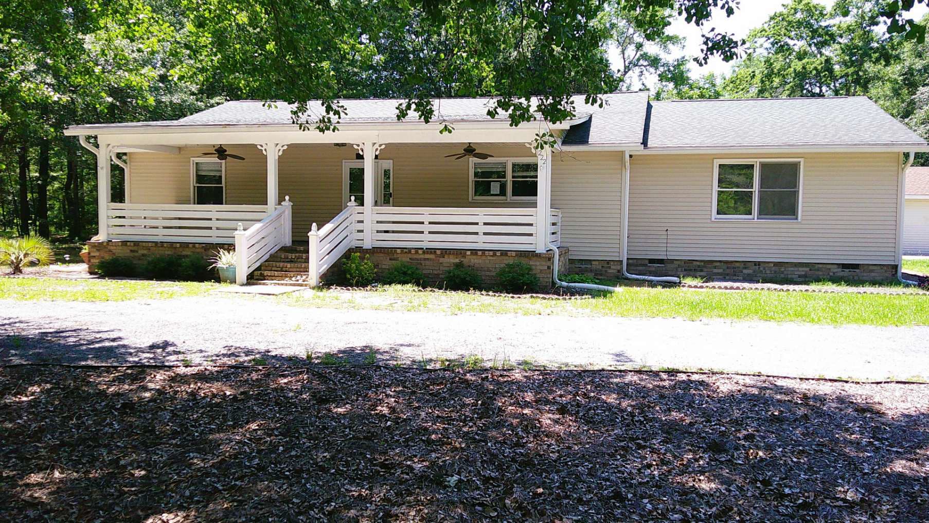 Single Family Home 3BR 2BA - 222 Fiddie St, Summerville, SC