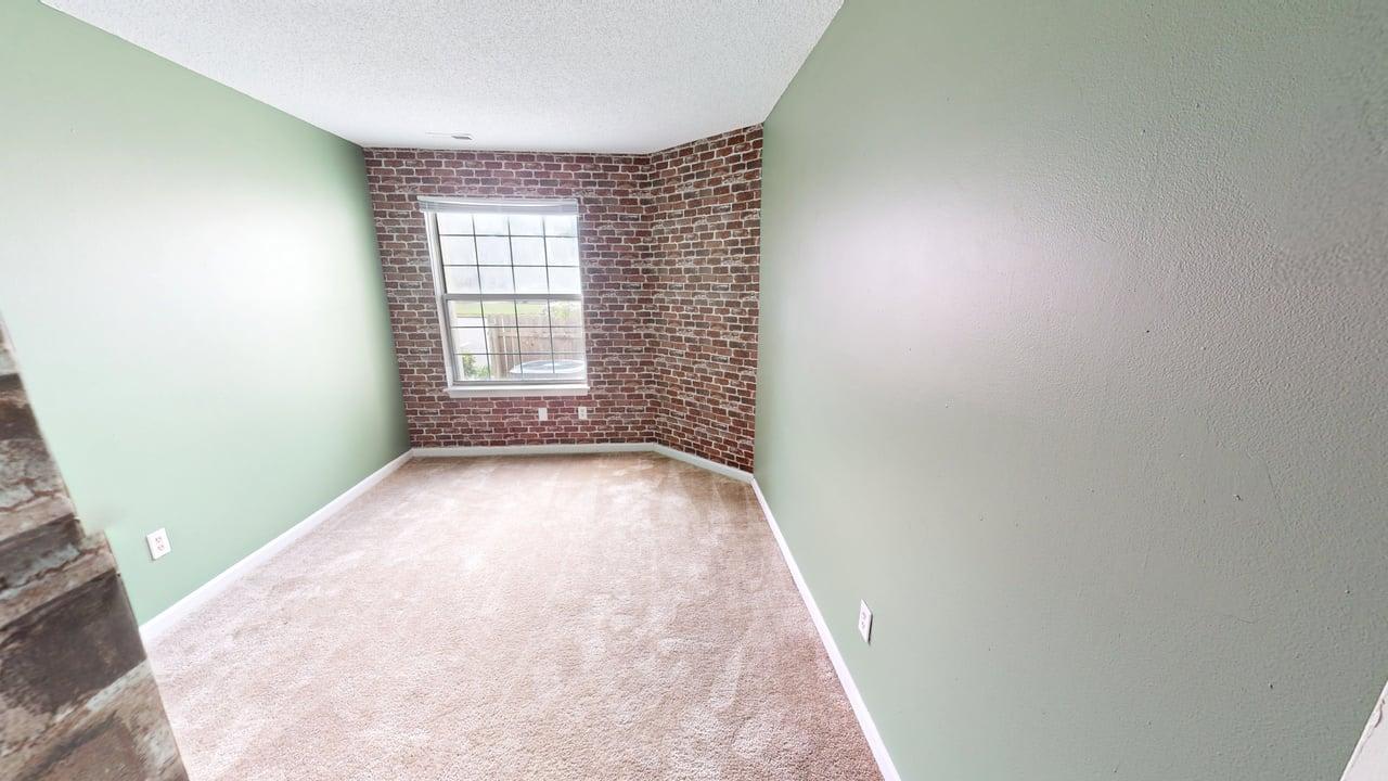 469 Lees Mill Dr photo