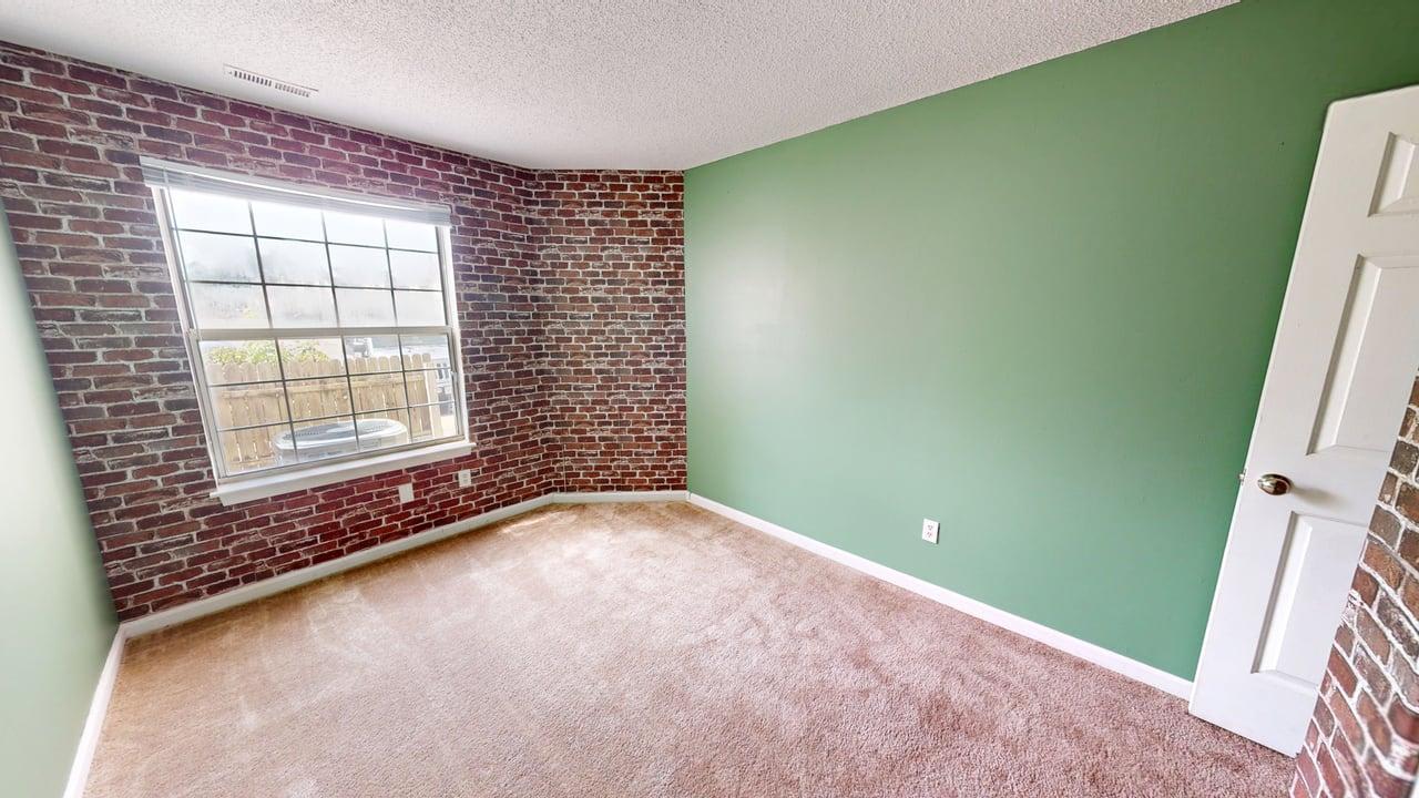 469 Lees Mill Dr photo