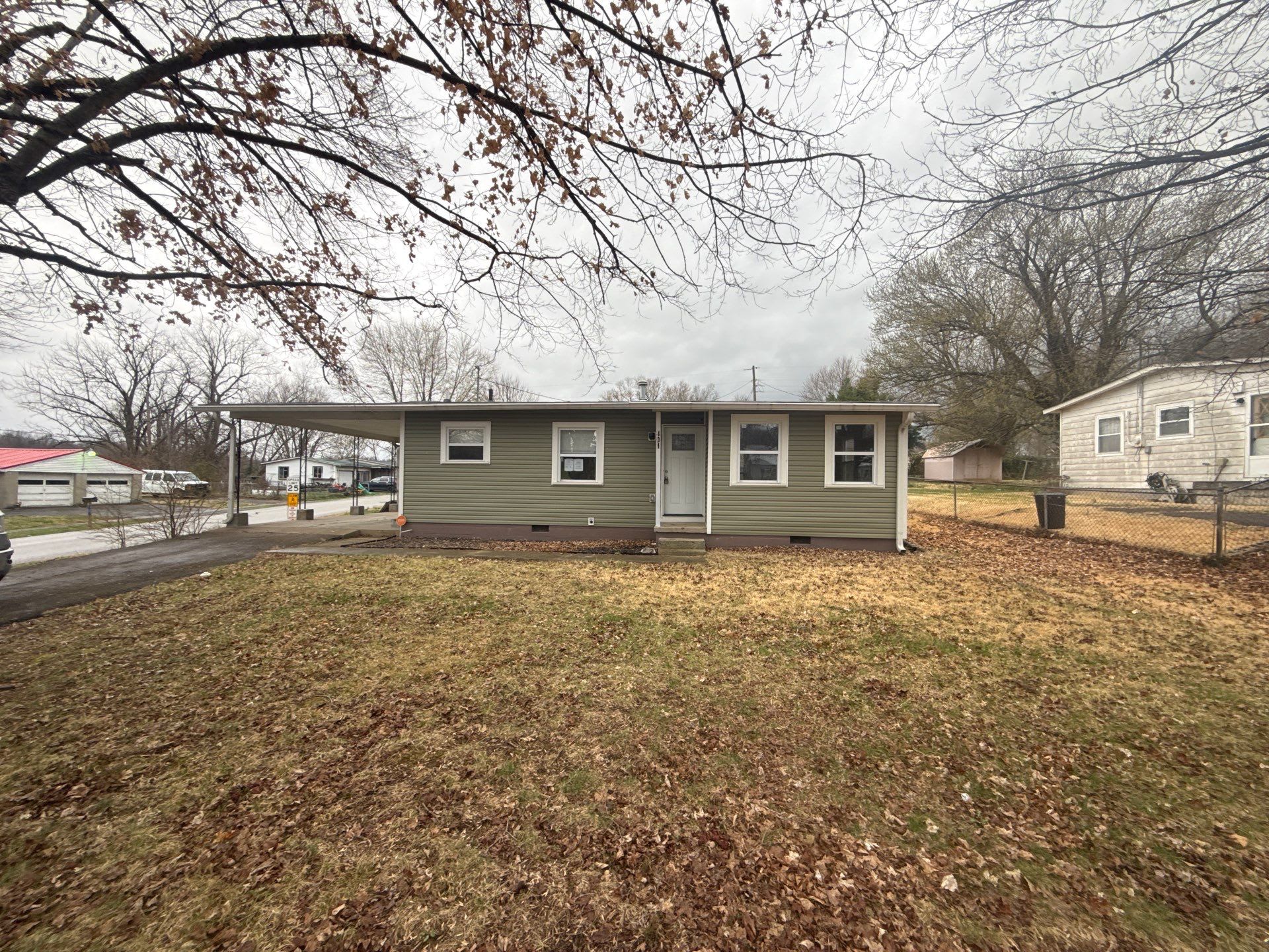 Photograph of 401 Knox Ave, Vine Grove, KY 40175