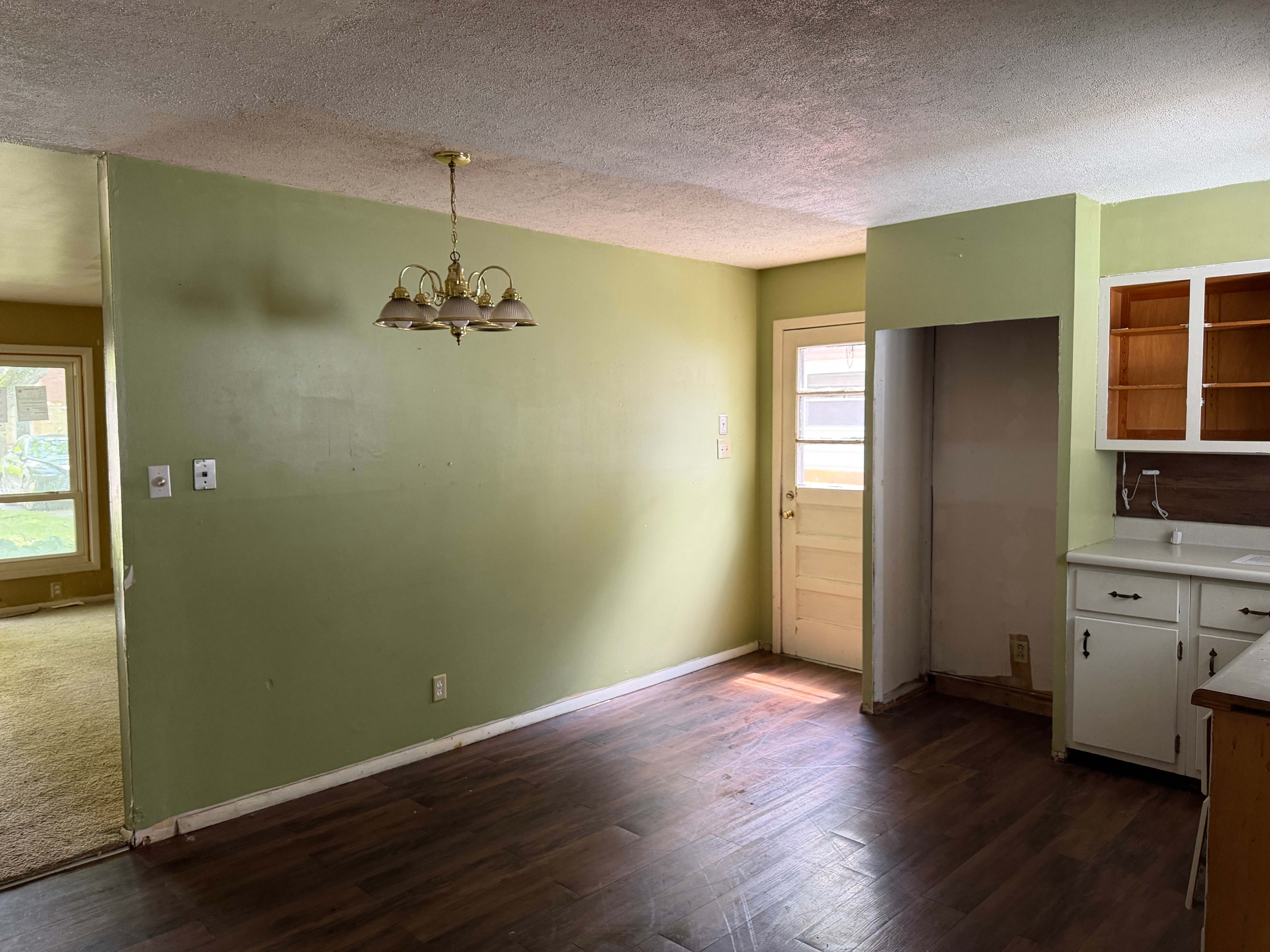 5868 Hillside Ave photo