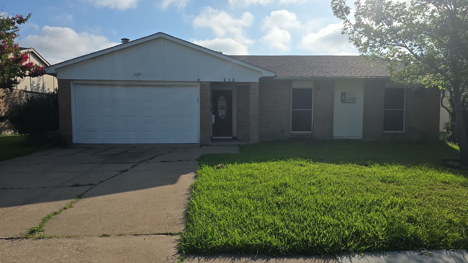 Single Family Home 3BR 2BA - 412 Forestwood Dr, Forney, TX