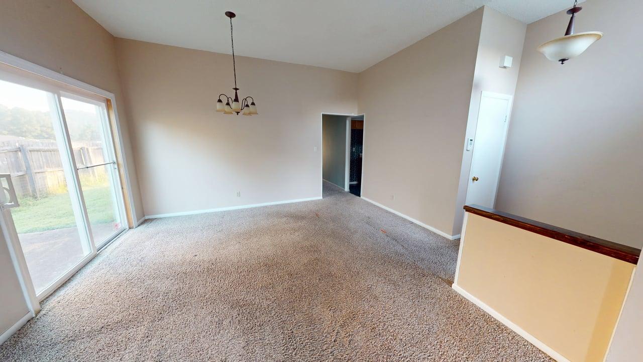 5722 Earnhardt St photo