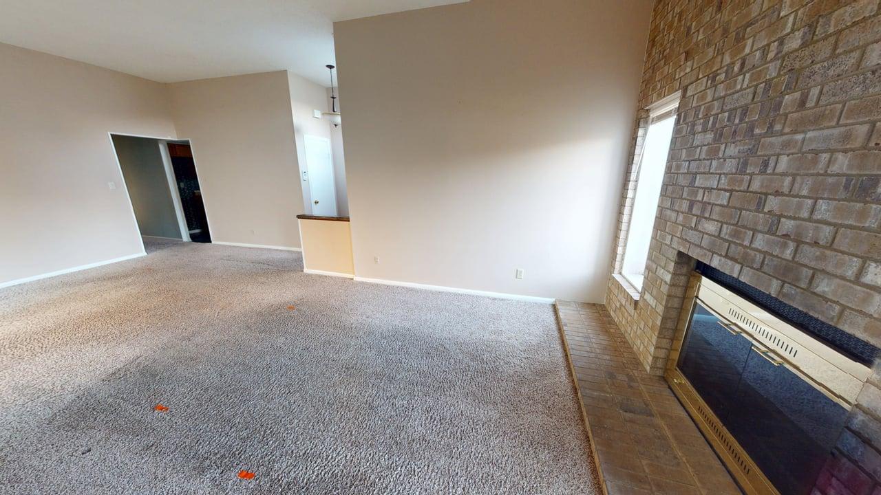 5722 Earnhardt St photo