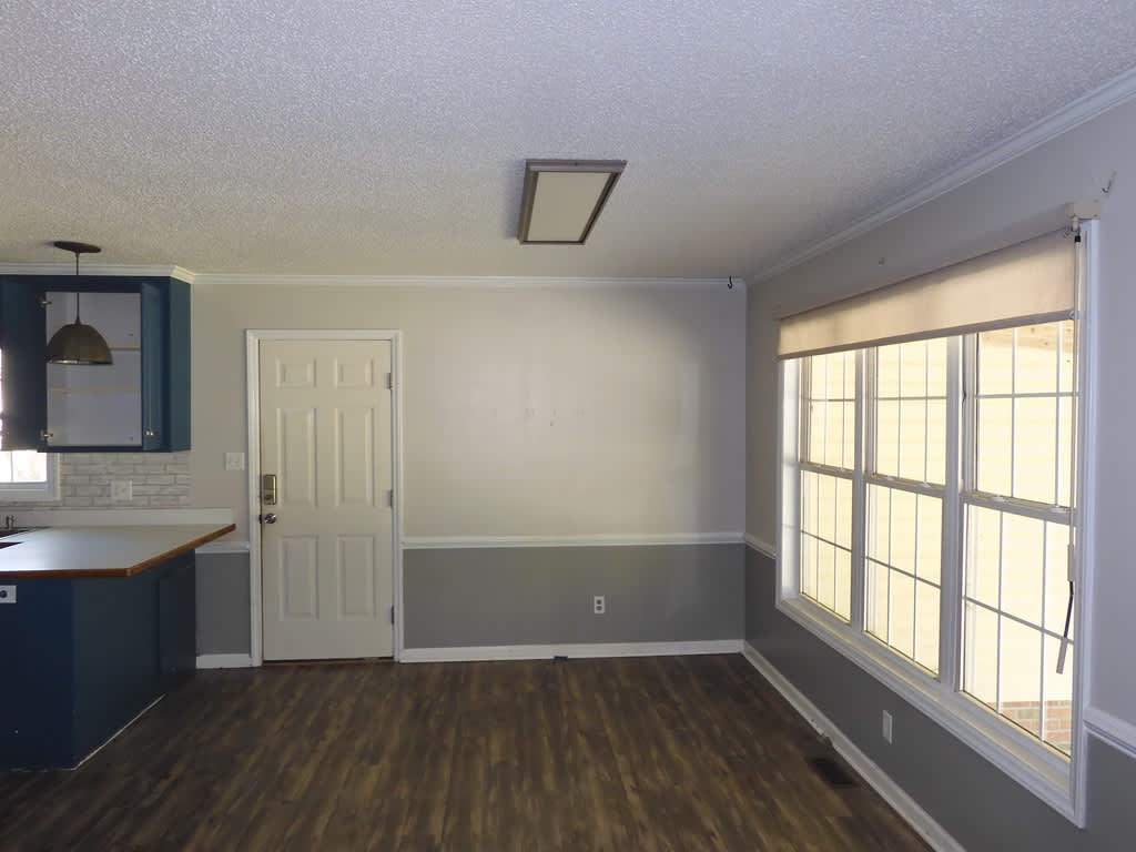 400 Wesley Dr photo