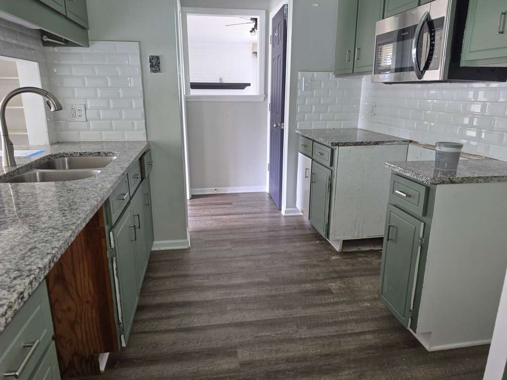 313 Balsam Pl photo