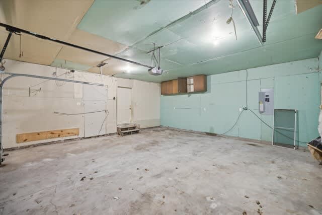 302 3rd St W photo