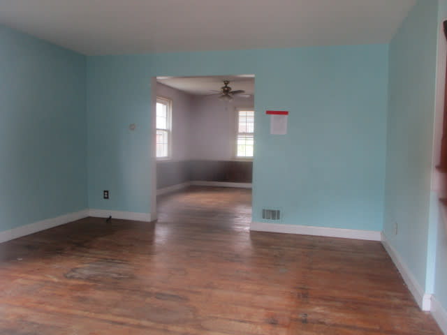 1833 Trenleigh Rd photo