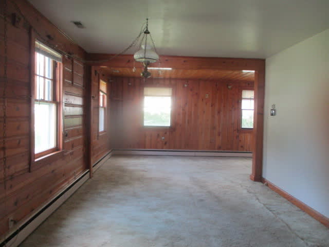 404 Maple NW photo
