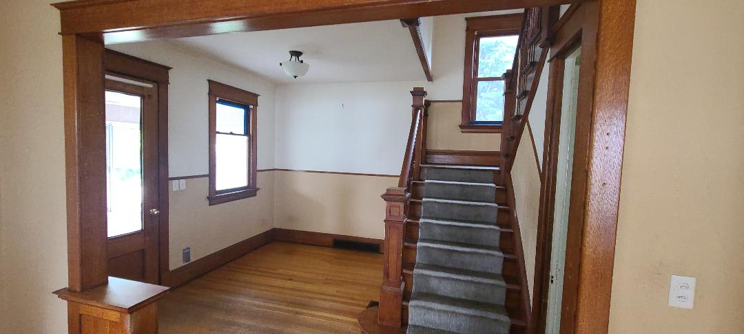1432 9th St photo