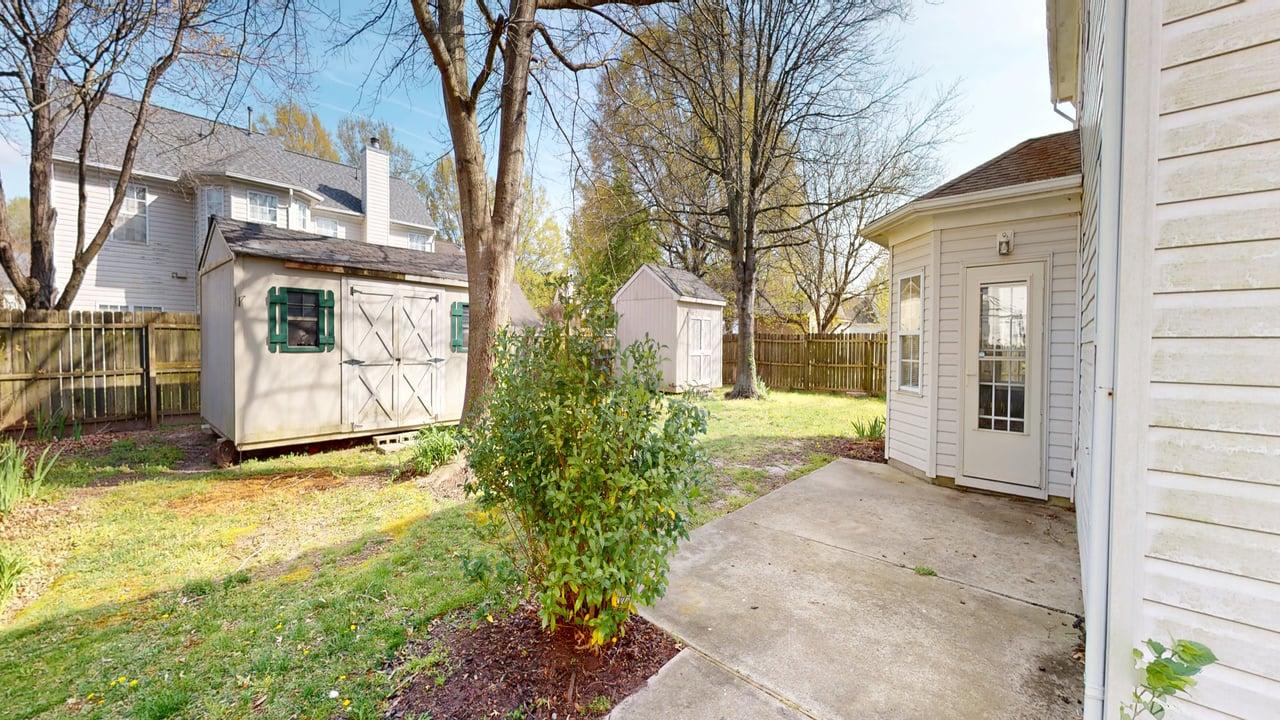 707 Indian Cedar Dr photo