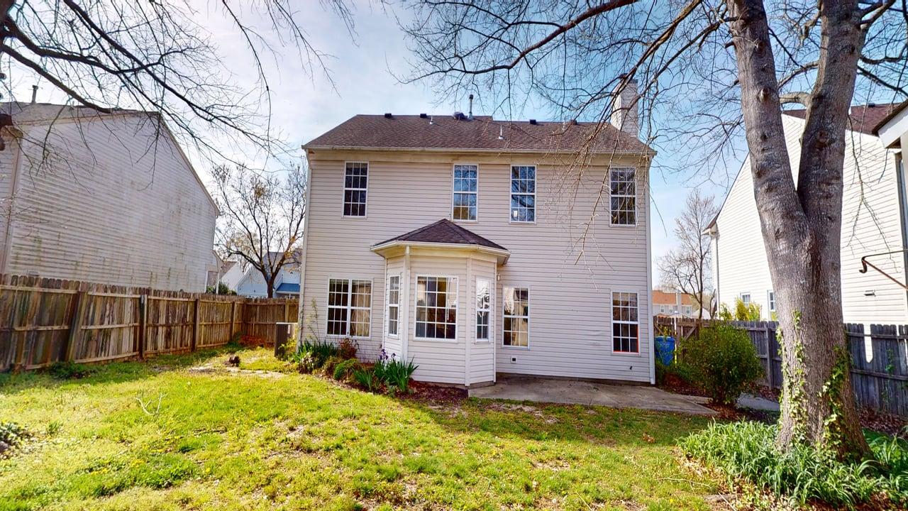 707 Indian Cedar Dr photo