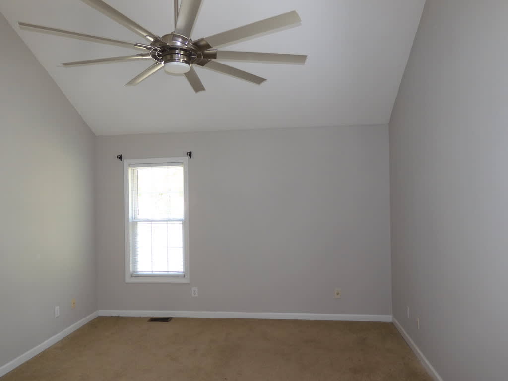 400 Wesley Dr photo