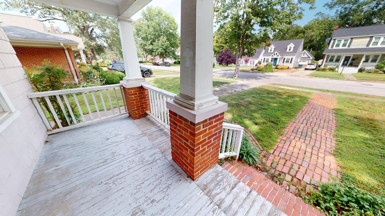 76 Raleigh Rd photo