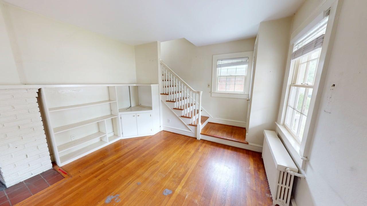 76 Raleigh Rd photo