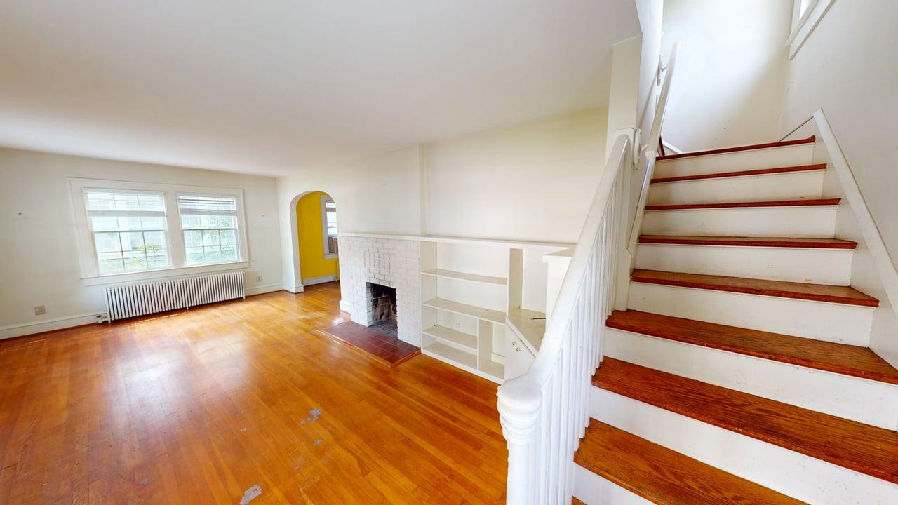76 Raleigh Rd photo