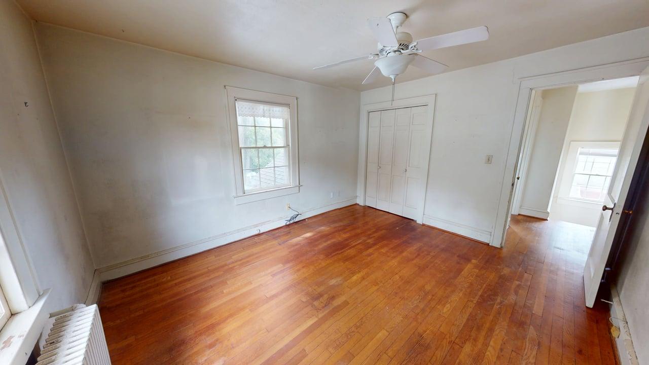 76 Raleigh Rd photo
