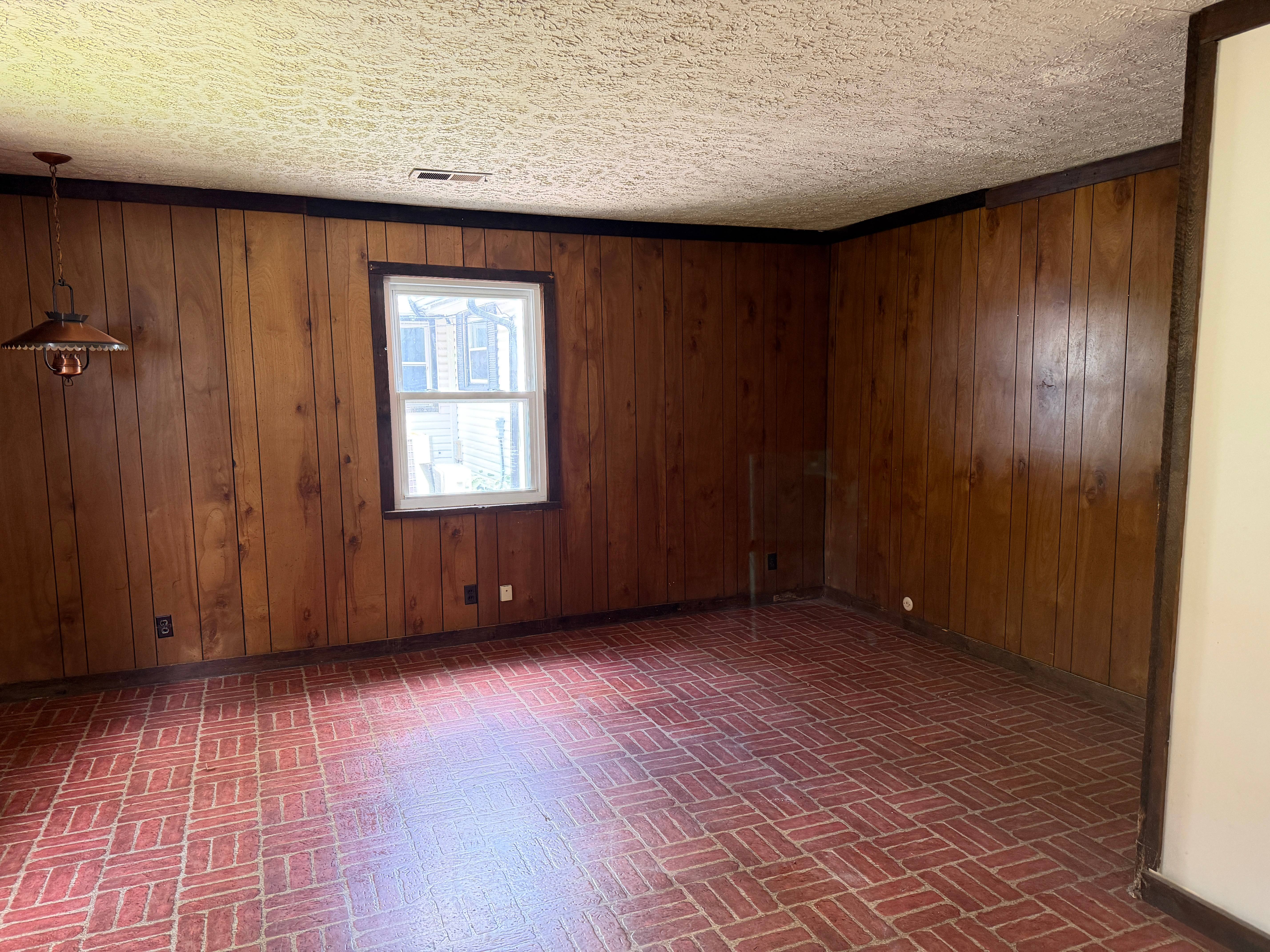 5868 Hillside Ave photo