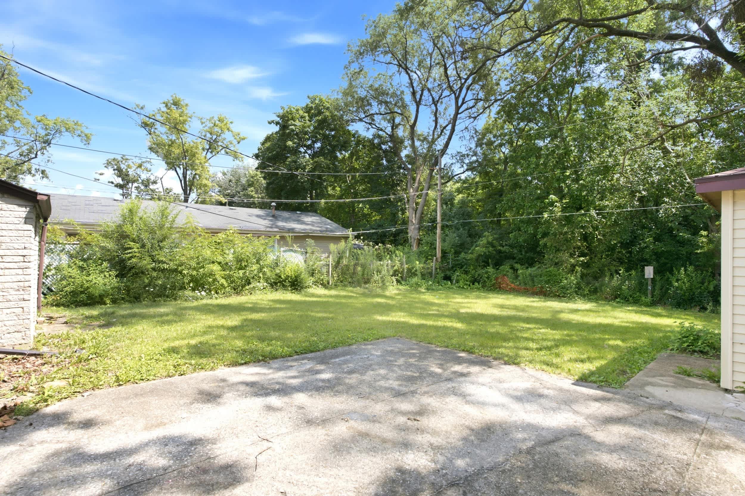 703 Circle Dr photo