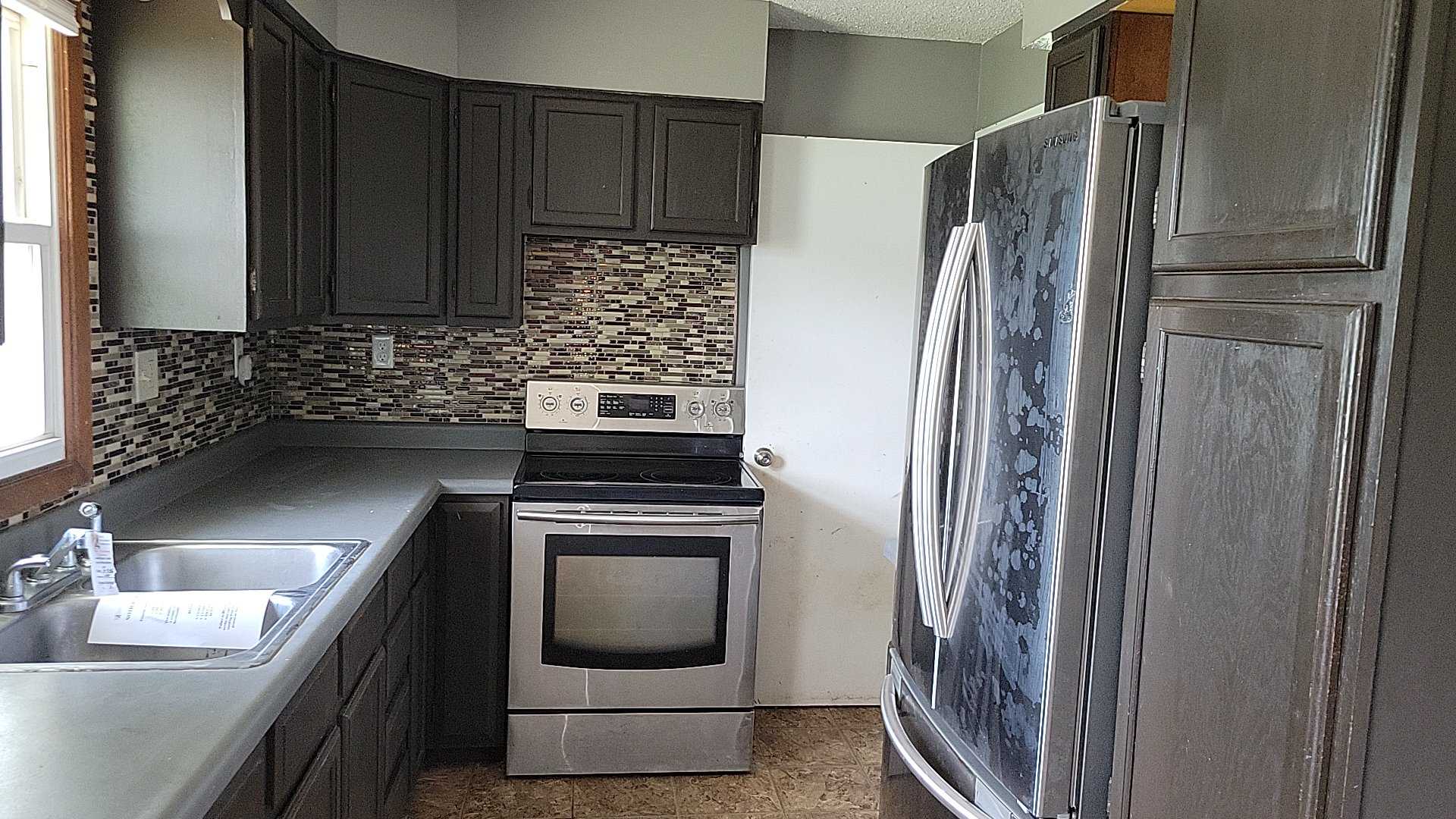 1427 Woods Ave photo