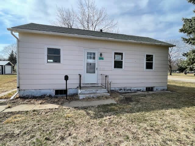 Photograph of 800 12th St, Onawa, IA 51040