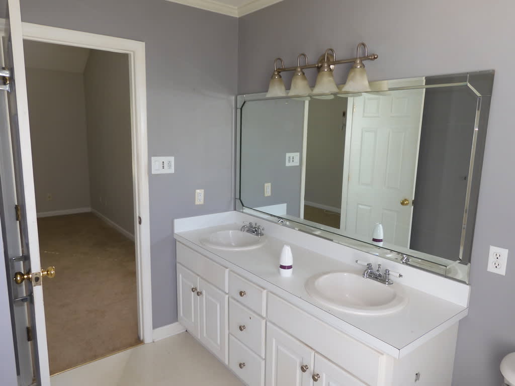 400 Wesley Dr photo