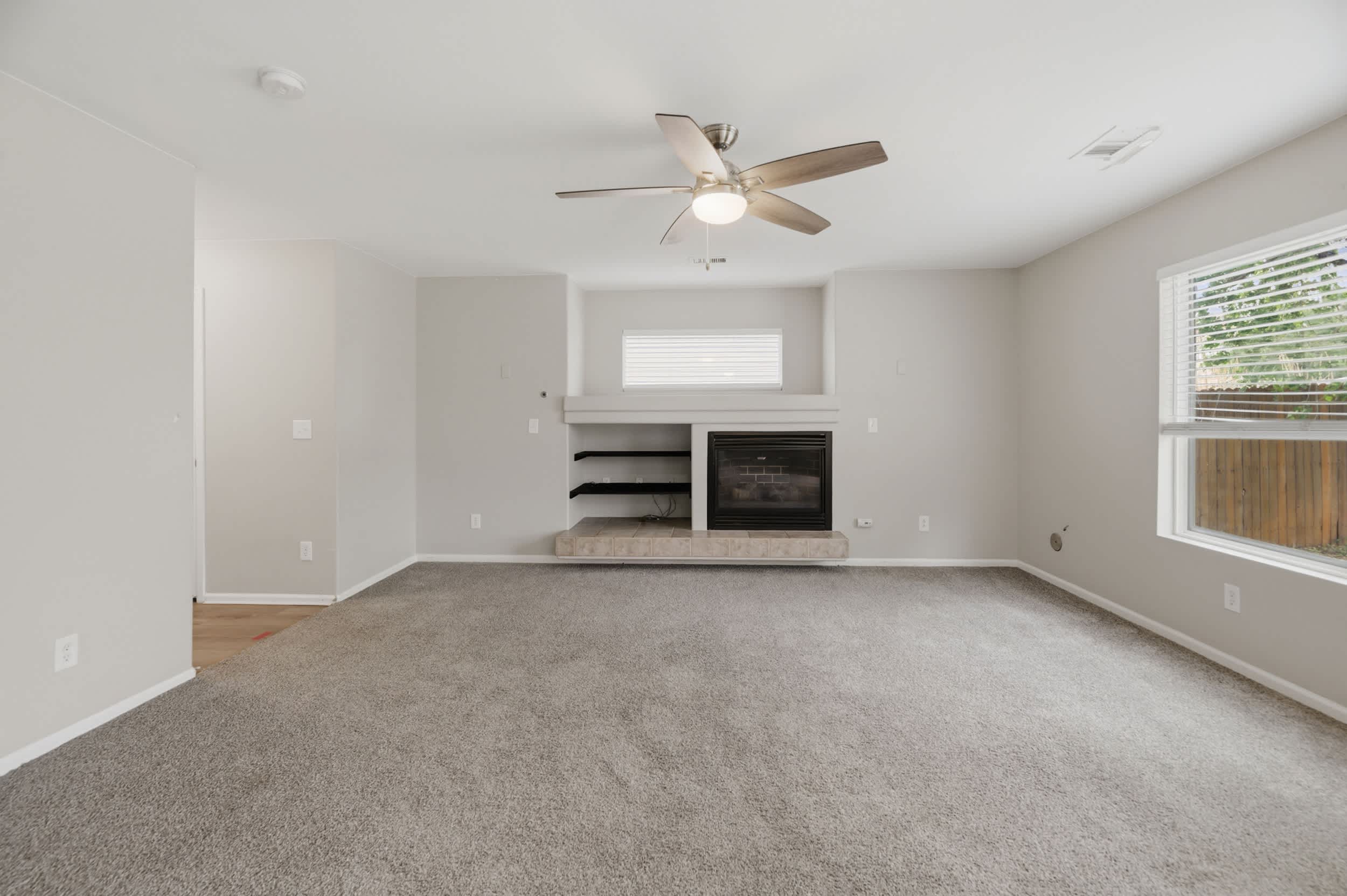 4839 Liverpool St photo