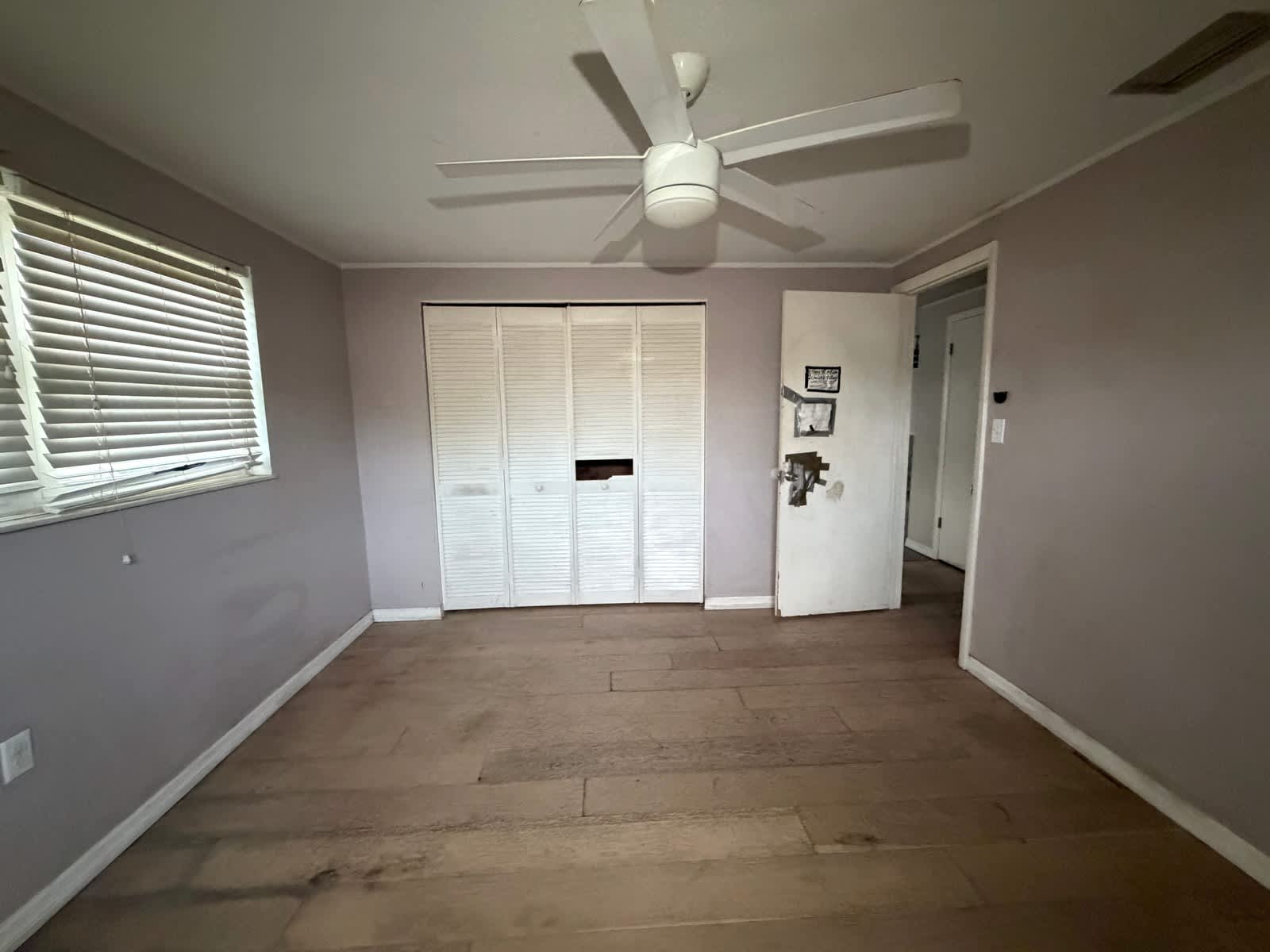 3221 Roxbury Dr photo