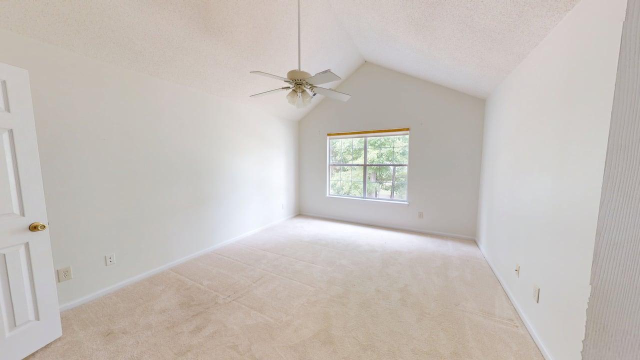 902 Miller Creek Ln photo