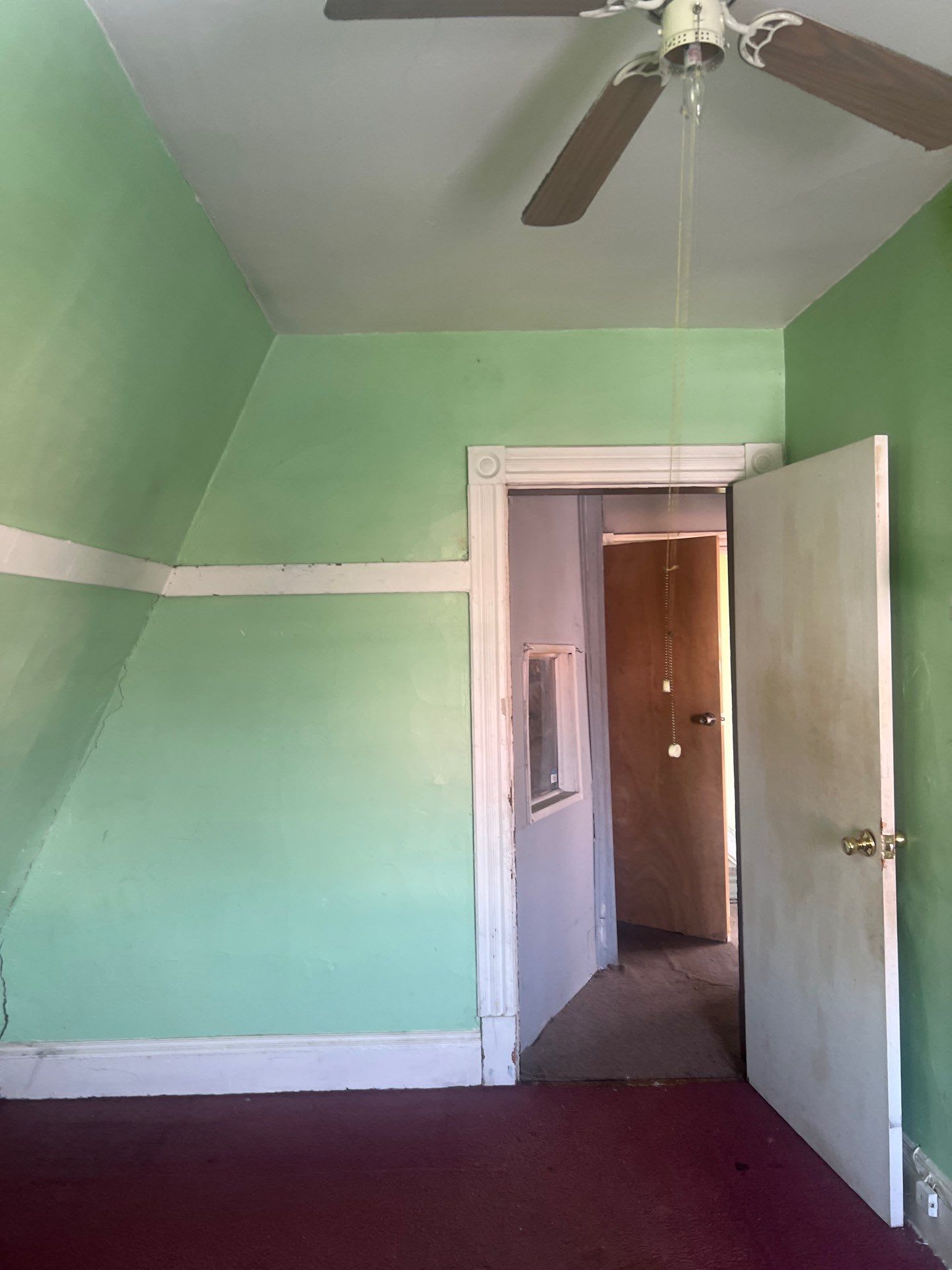 68 Hoover Ave photo