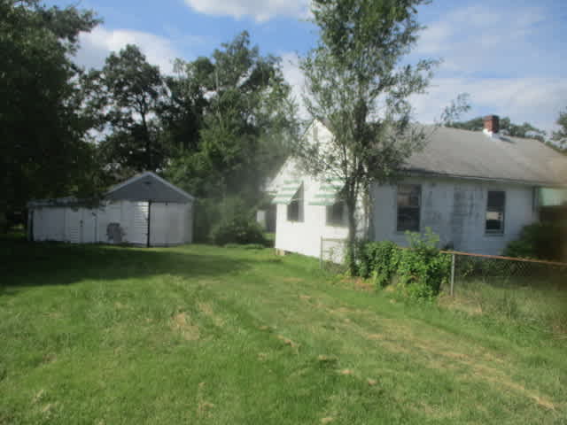 404 Maple NW photo