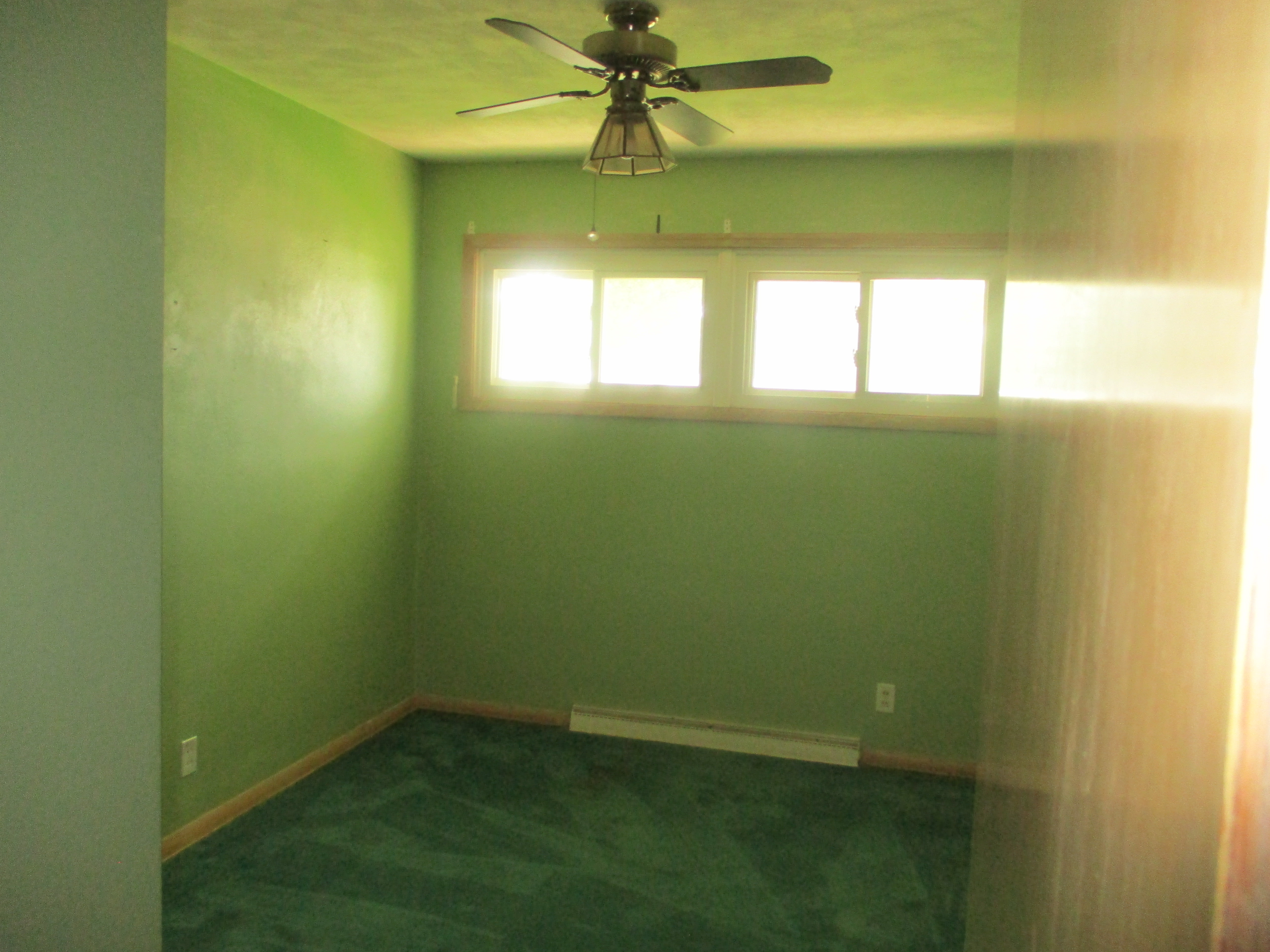917 Lawndale Ave photo