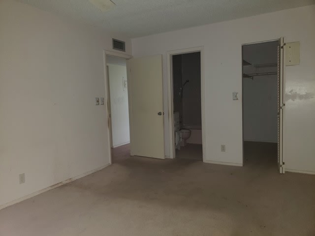 5300 Washington St #110r photo