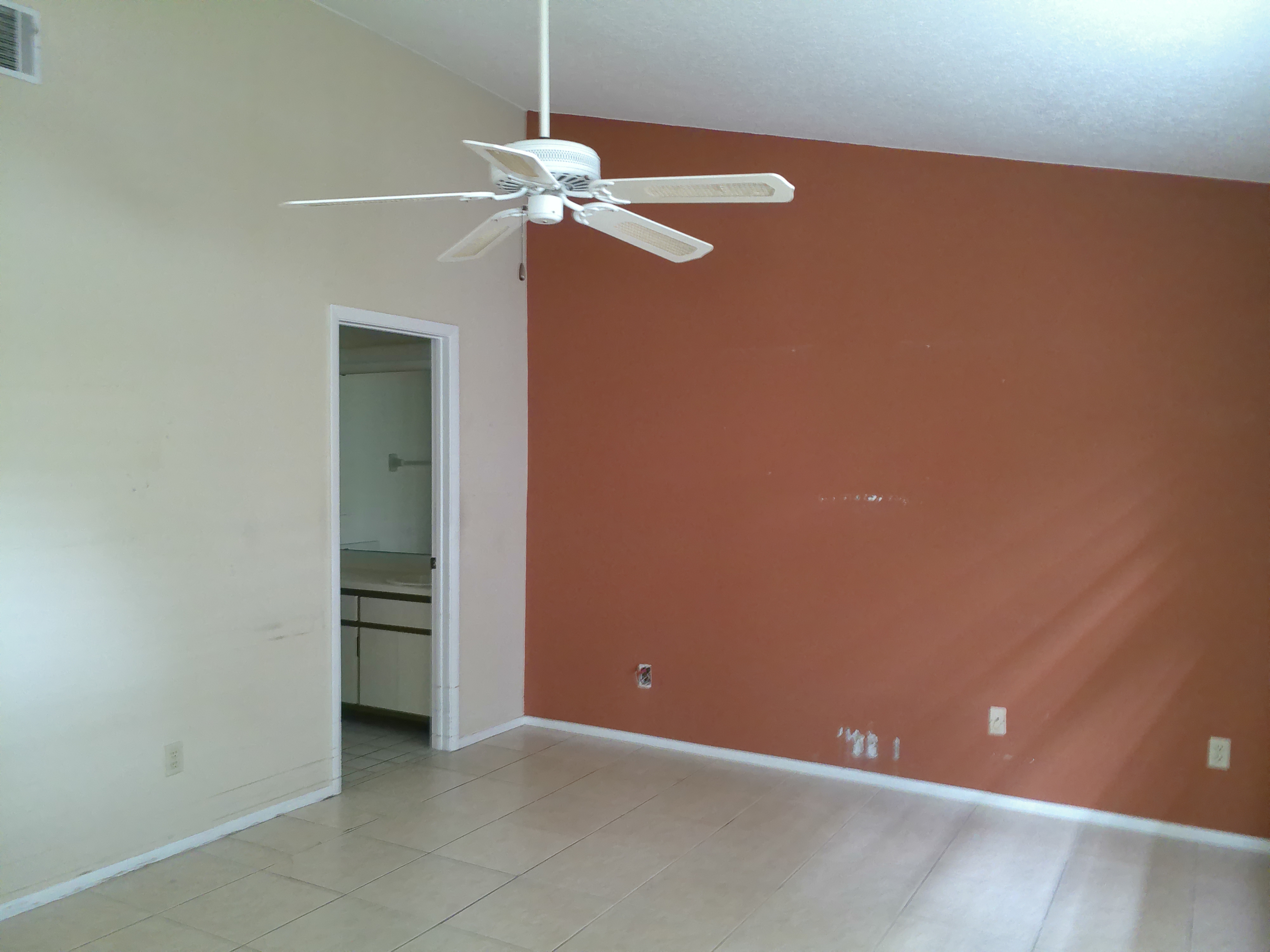 1387 Dunhill Dr photo