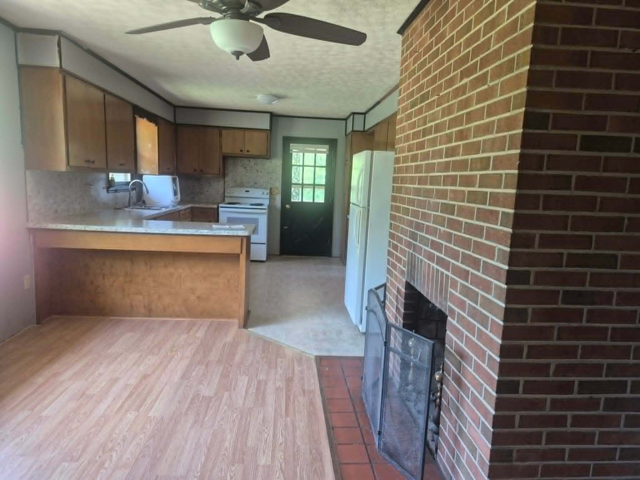 96 Albeck Dr photo