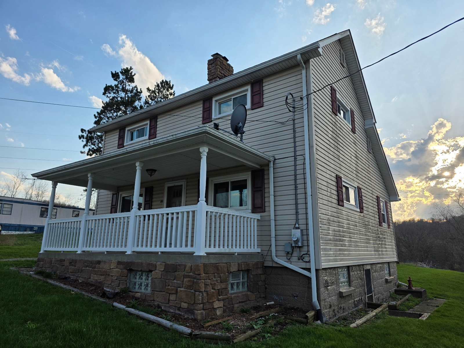 84 Powerhouse Rd photo