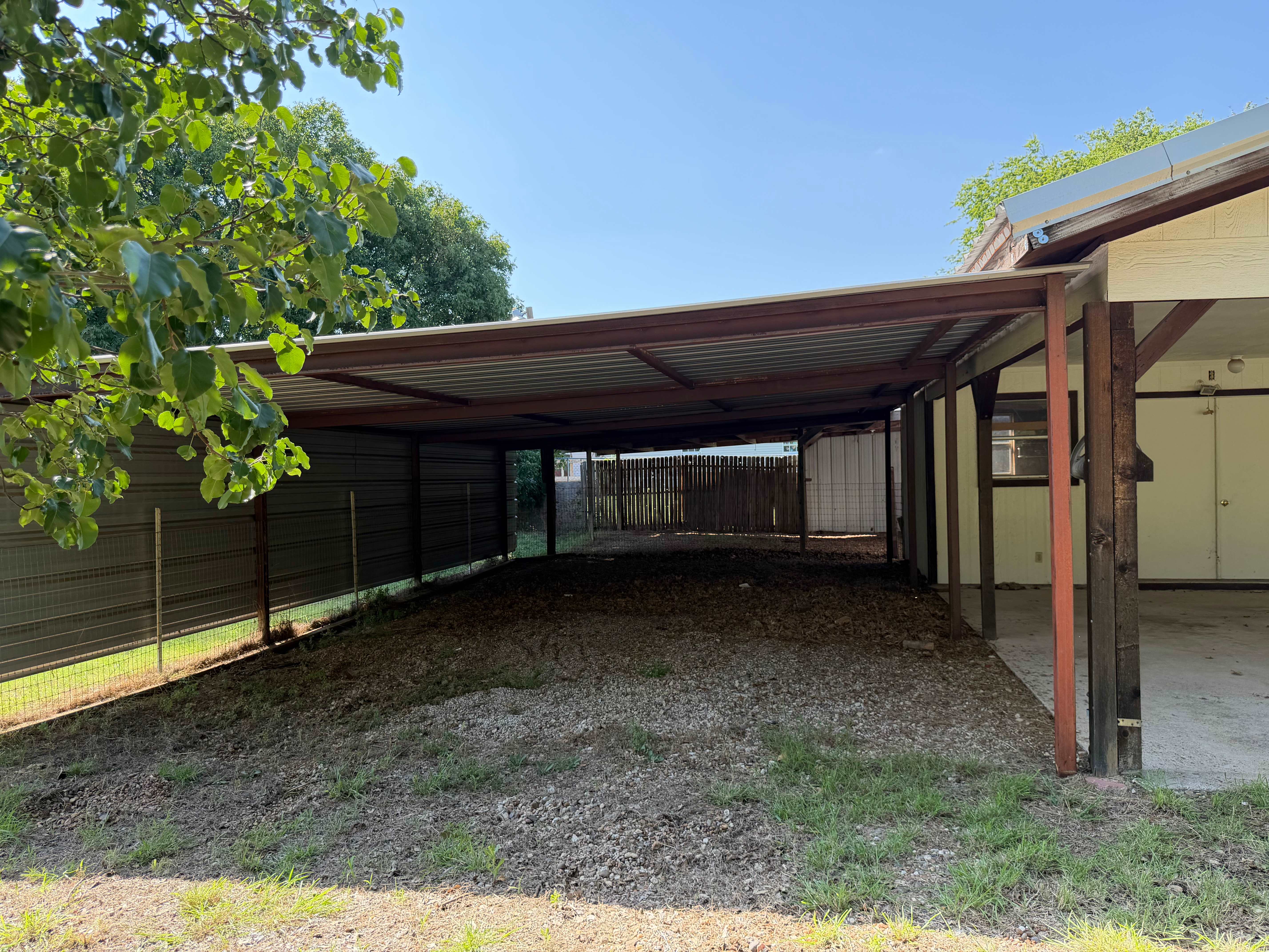310 Taurus Road photo
