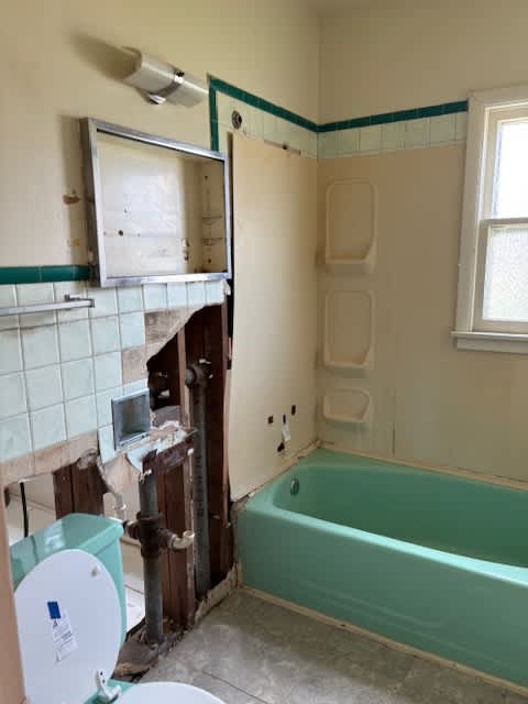 1244 Center Ave photo