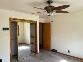 17724 Henry St photo
