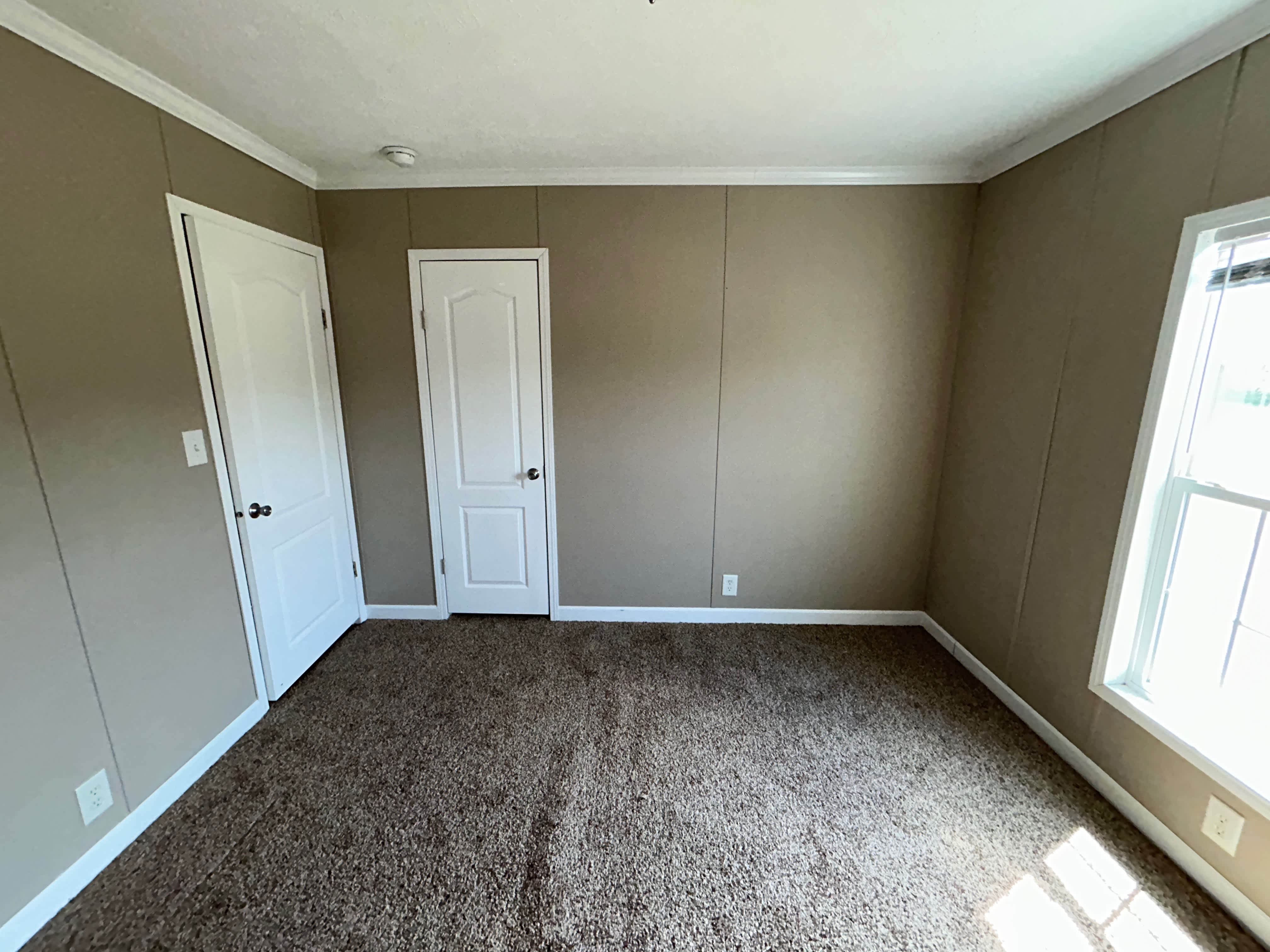 1625 Hannah Pond Rd photo