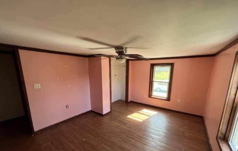 1539 Veterans St photo