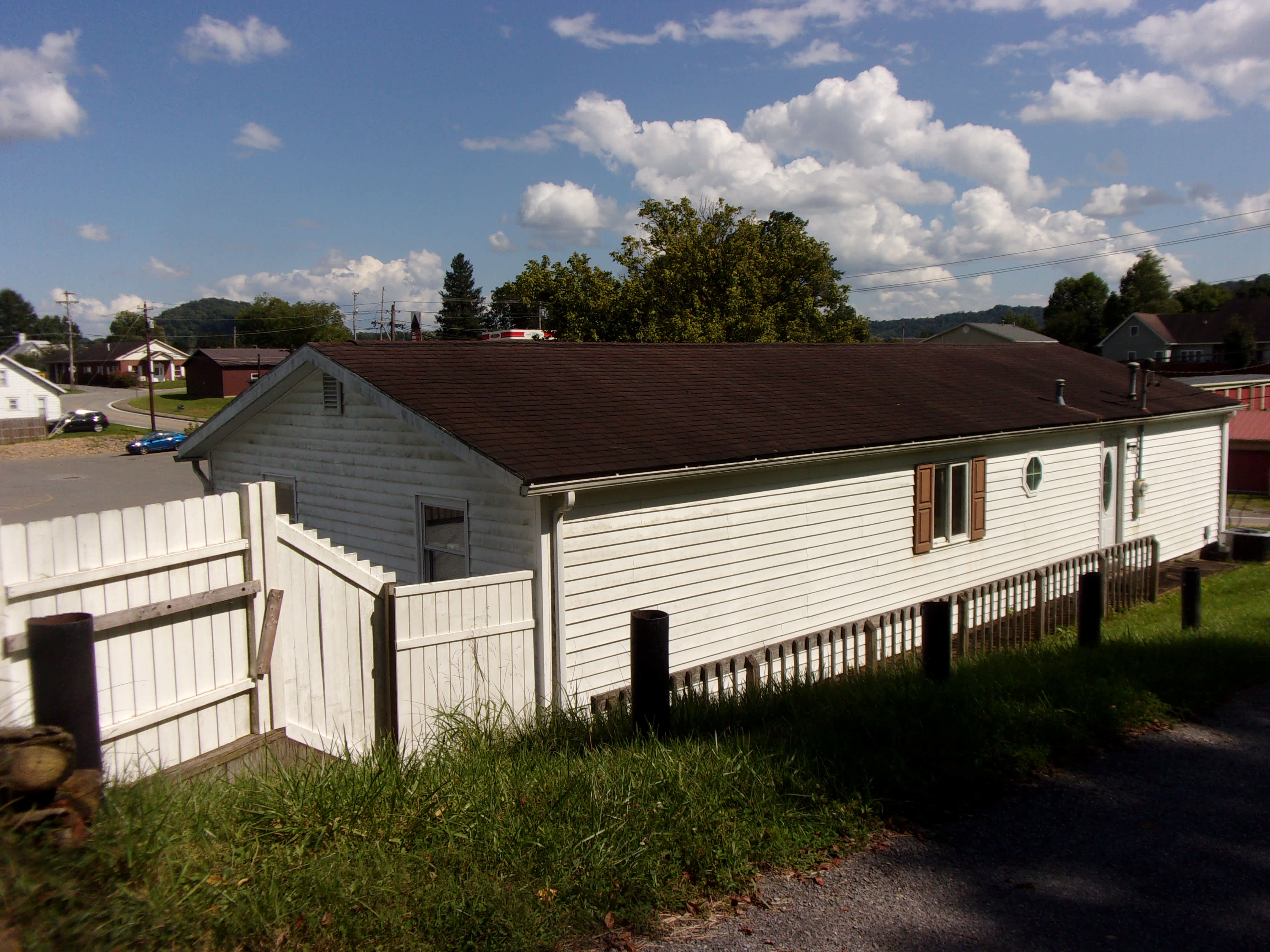 429 Main St photo