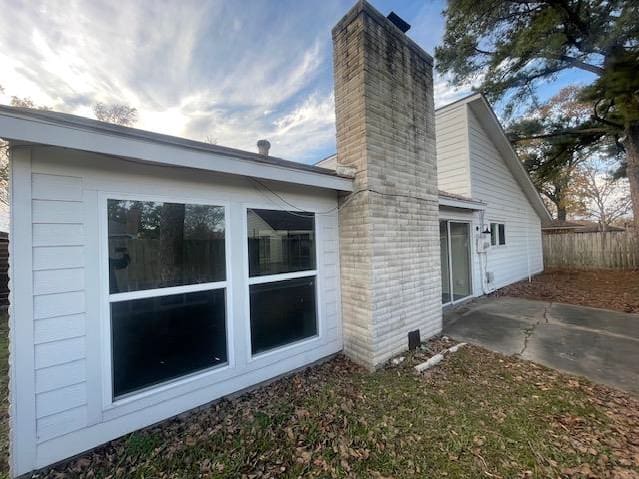 311 Edgeton Ct photo