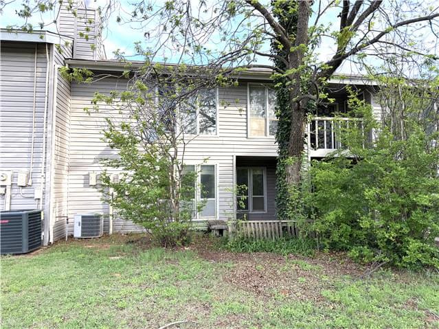 622 Greenlea Chase W photo