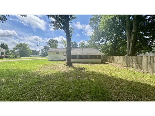 107 Spruce St photo